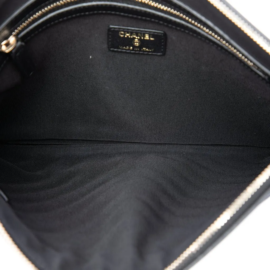 Chanel Medium Chevron Caviar Mademoiselle O Case Clutch Black Leather Very good - Model View