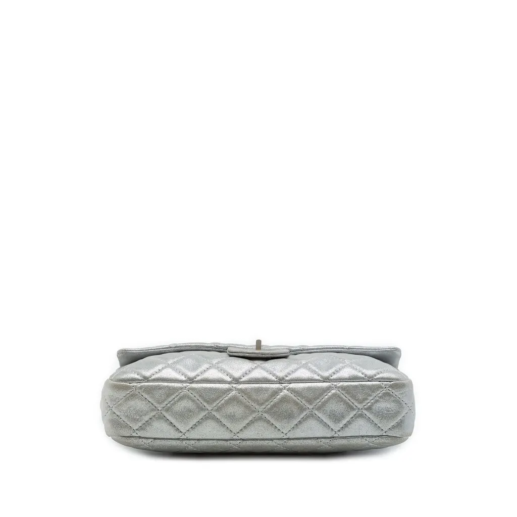 Chanel Quilted Metallic Lambskin Reissue 2.55 Roll Clutch Silver Leather Very good - Inside View
