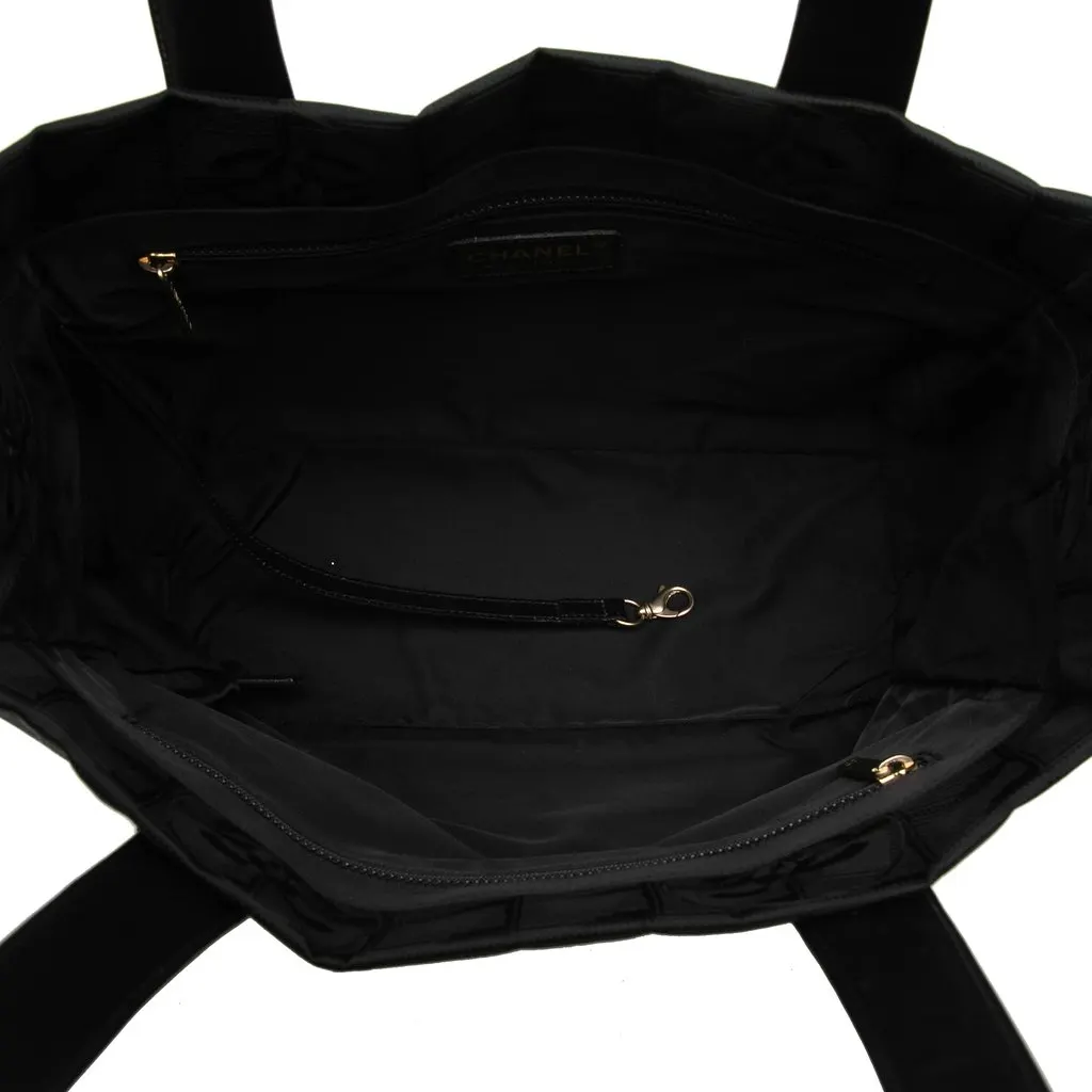 Chanel New Travel Line Nylon Tote Black Polyamide Good - Model View