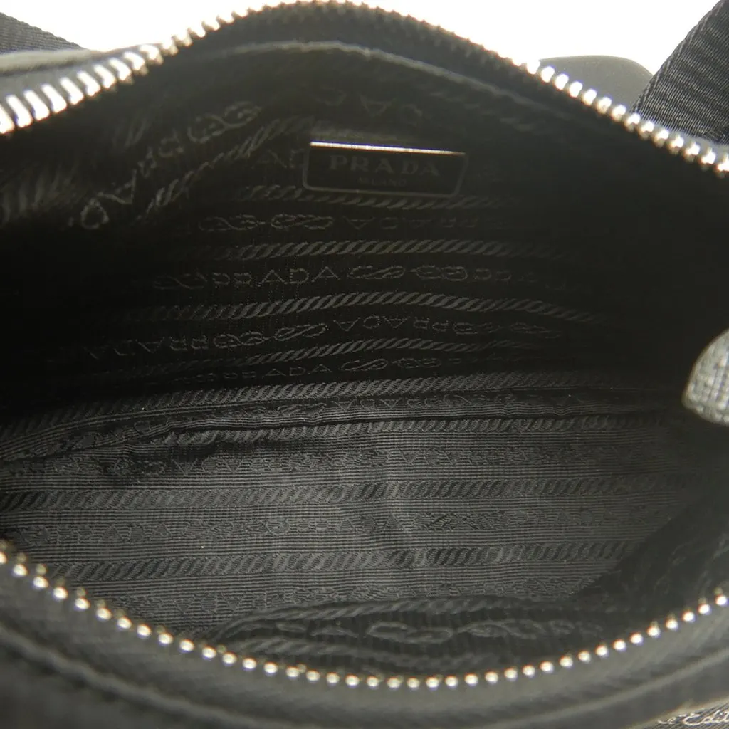 Prada Saffiano Trimmed Re Nylon Re Edition 2005 Satchel Black Very good - Model View