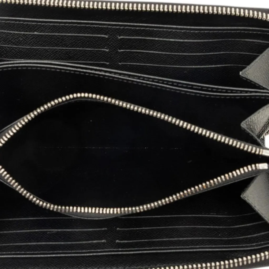 Louis Vuitton Epi Zippy Long Wallet Black Leather Very good - Model View