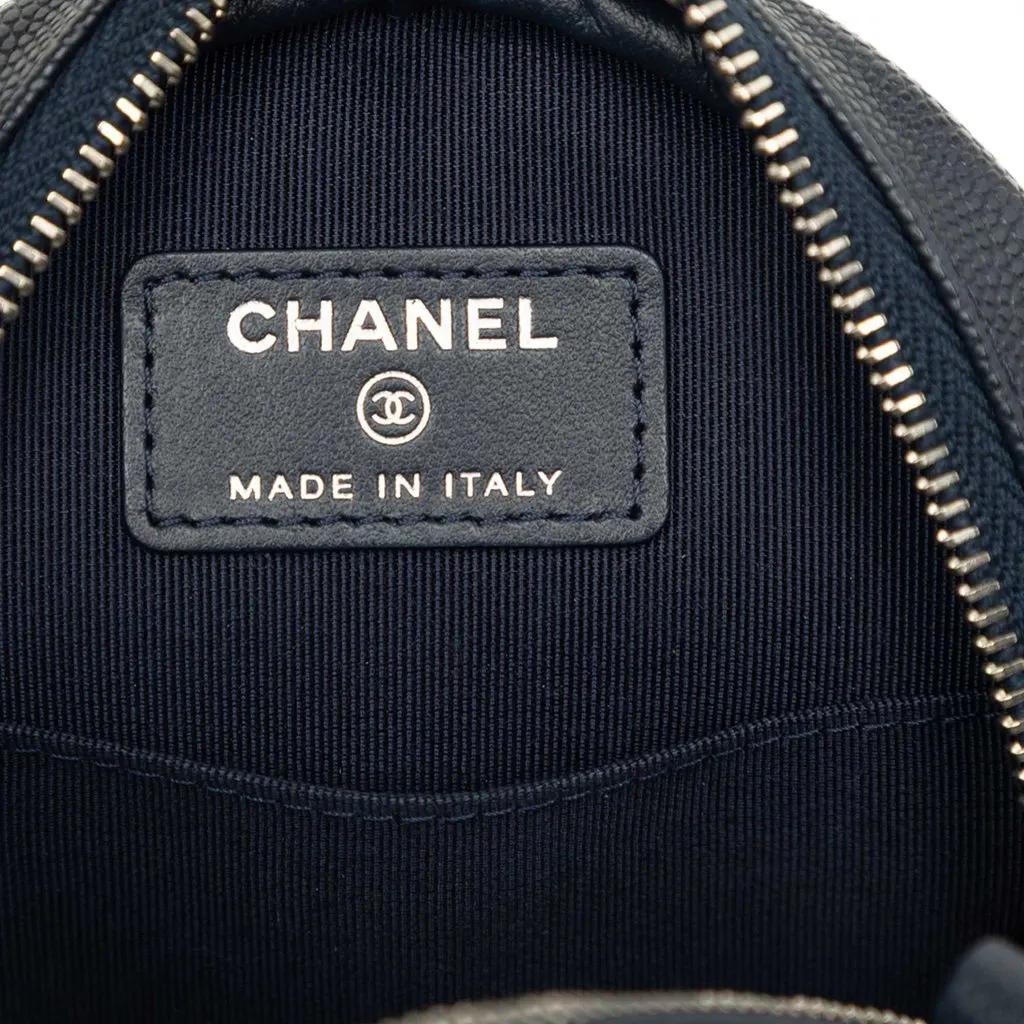 Chanel CC Quilted Caviar Round Clutch With Chain Blue Leather Very good - Box View