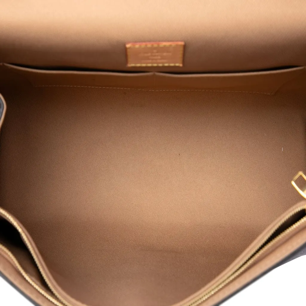 Louis Vuitton Monogram Cluny MM Brown Very good - Model View