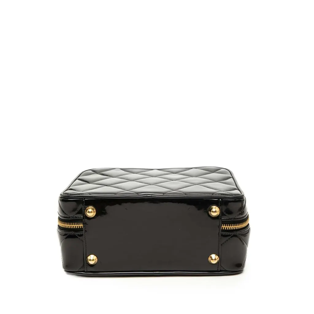 Chanel Quilted Patent Vanity Case Black Leather Very good - Inside View