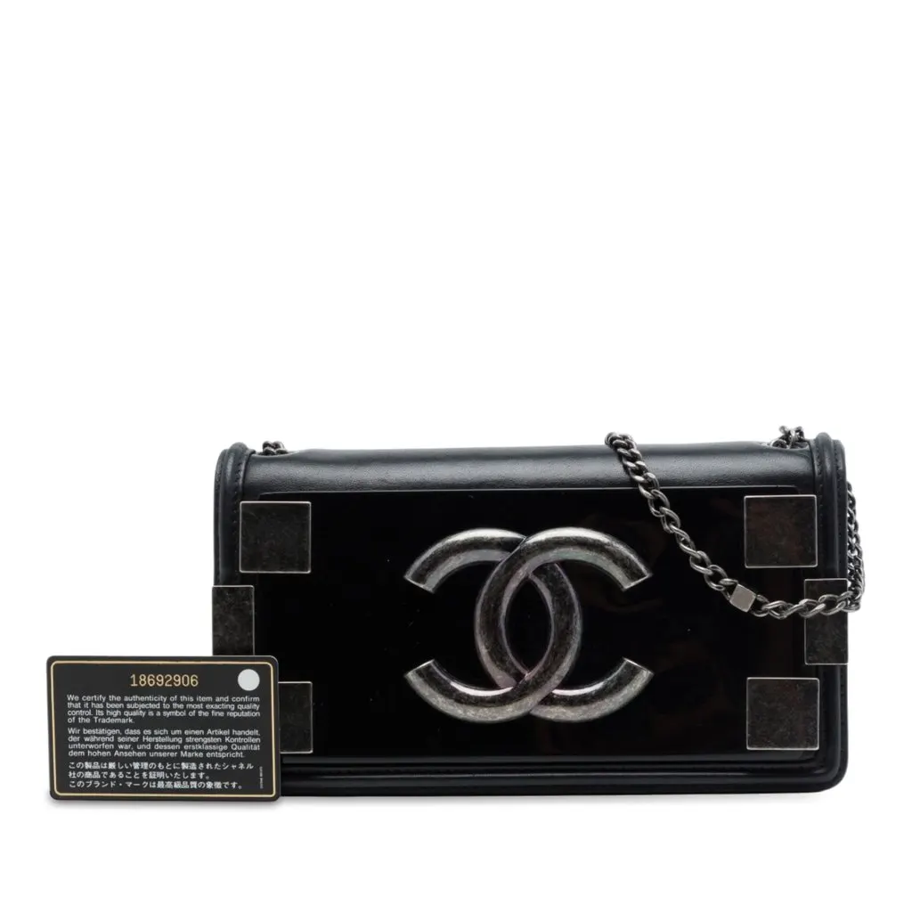 CHANELサイズ34専用出品 Chanel Lambskin and Acrylic Boy Brick | Libas Collective