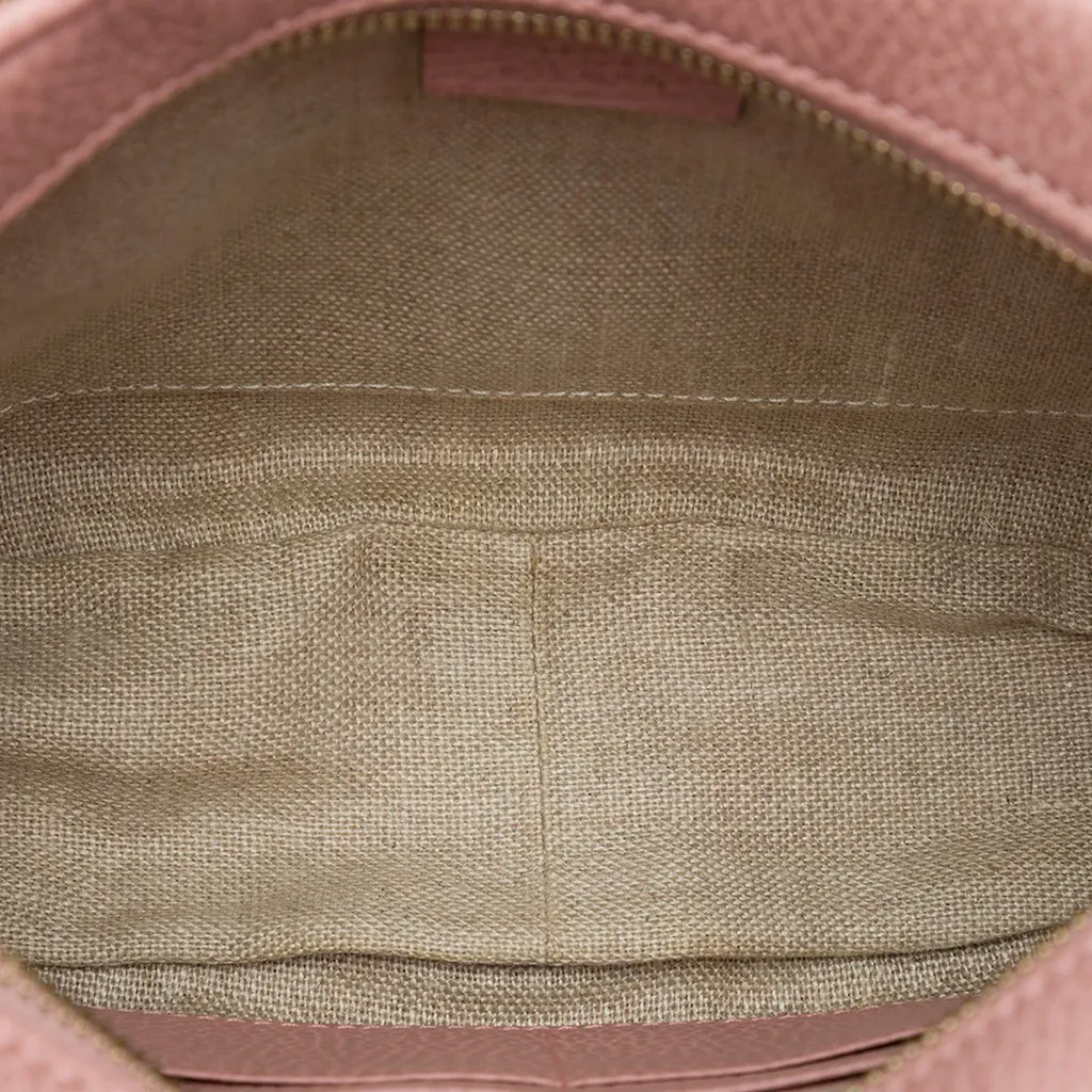 Gucci GG Canvas Bree Crossbody Beige Canvas Very good - Model View
