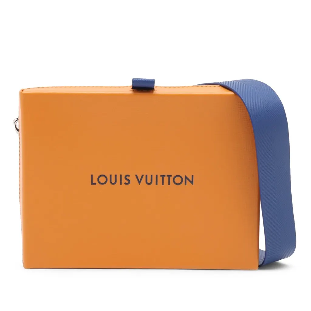 Louis Vuitton Calfskin Shopper Clutch with Strap Orange Leather Very good - Front View