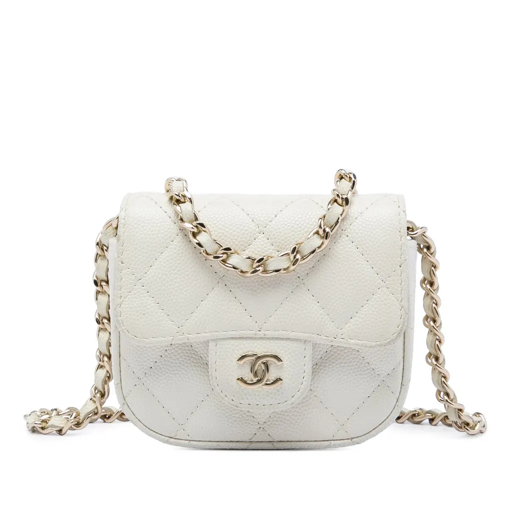 Chanel Mini Quilted Caviar Clutch With Chain White Leather Very good - Front View