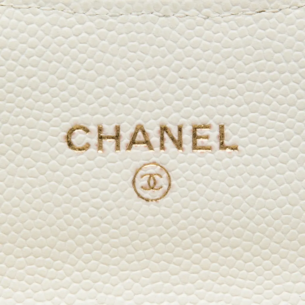 Chanel Mini Quilted Caviar Clutch With Chain White Leather Very good - Box View
