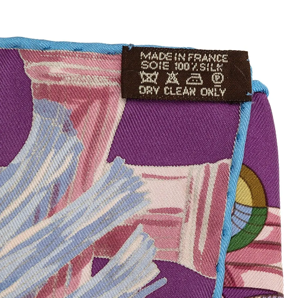 Hermès Au Fil Du Carre Silk Scarf 90 Purple Silk Never worn - Model View