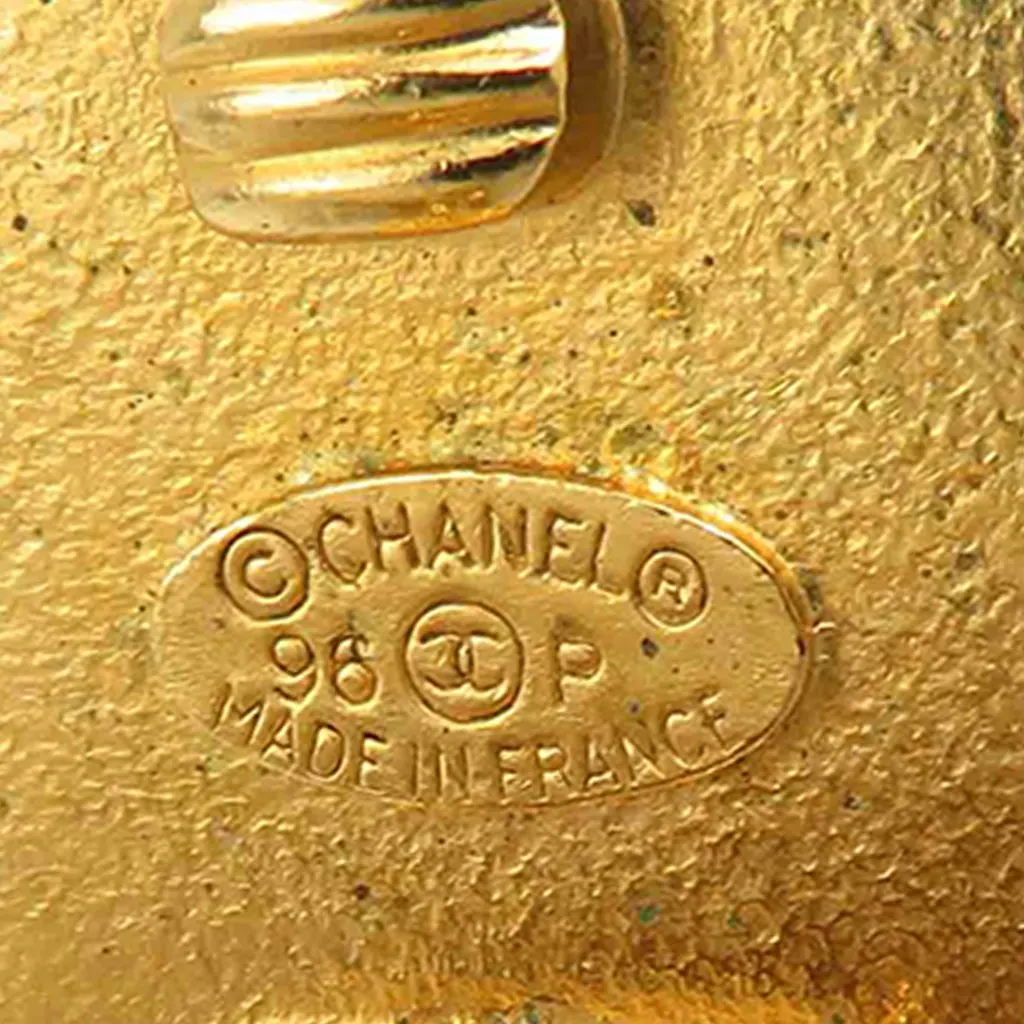 Chanel CC Gold Plated Sunburst Round Clip On Earrings Gold Metal Very good - Box View
