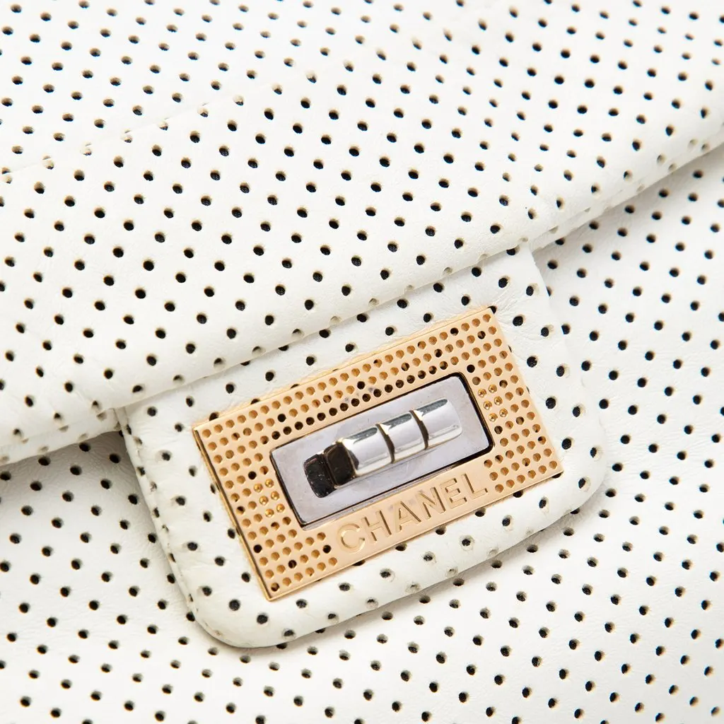 Chanel Perforated Calfskin Reissue 2.55 East West Accordion Flap White Leather Very good - Box View
