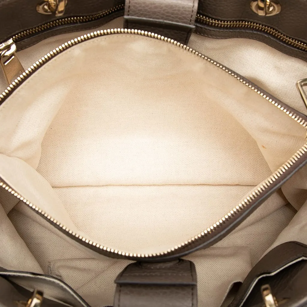 Gucci Medium Calfskin Bamboo Shopper Satchel Brown Leather Good - Model View