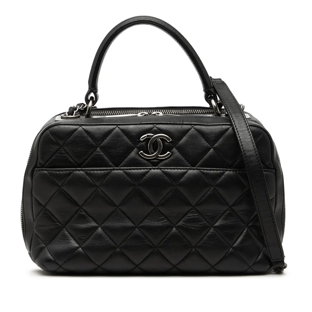 Chanel Medium Quilted Lambskin Trendy CC Bowling Bag Black Leather Very good - Front View