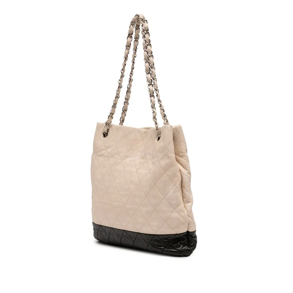 Chanel CC Bicolor Quilted Aged Calfskin Accordion Tote Beige Leather Very good - Back View