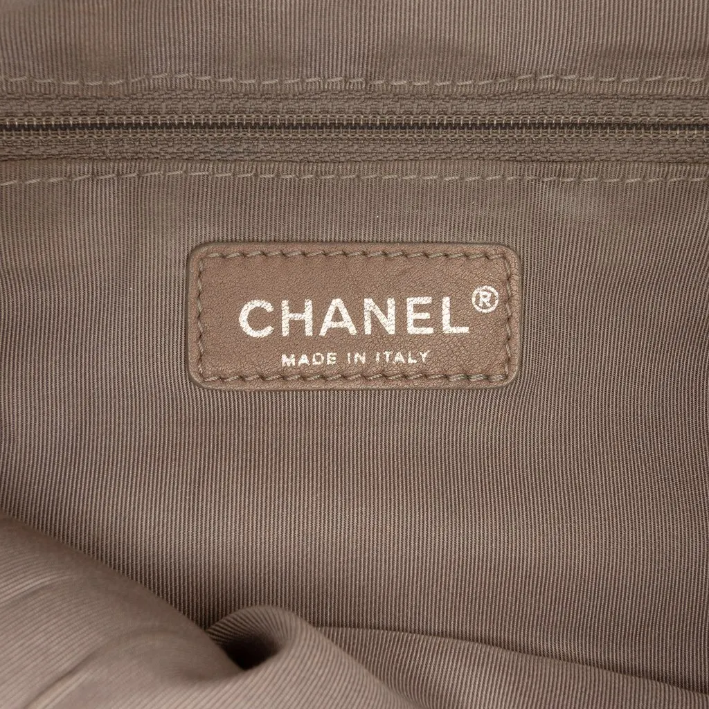 Chanel CC Bicolor Quilted Aged Calfskin Accordion Tote Beige Leather Very good - Box View