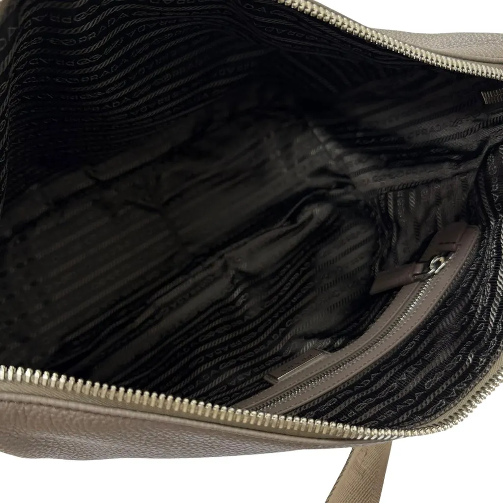 Prada Vitello Daino Crossbody Brown Leather Very good - Model View