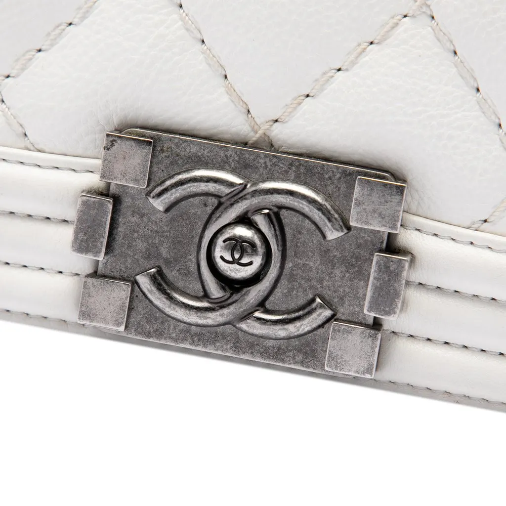 Chanel Small Calfskin Double Stitch Boy Flap White Leather Very good - Box View