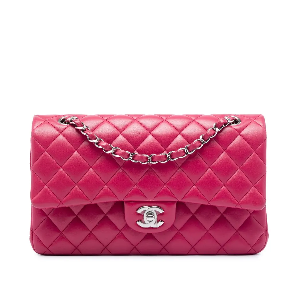 Chanel Medium Classic Lambskin Double Flap Pink Leather Very good - Front View