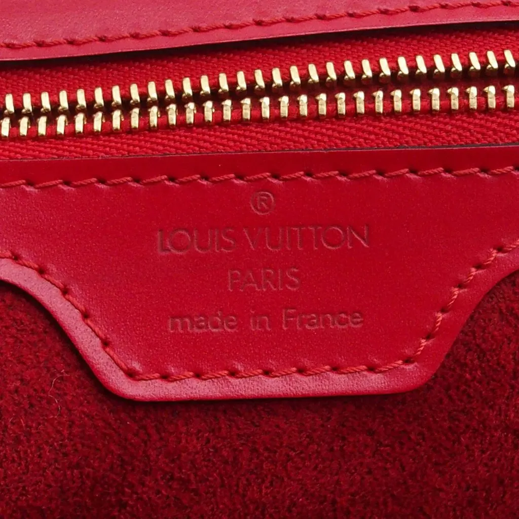 Louis Vuitton Epi Lussac Red Leather Very good - Box View
