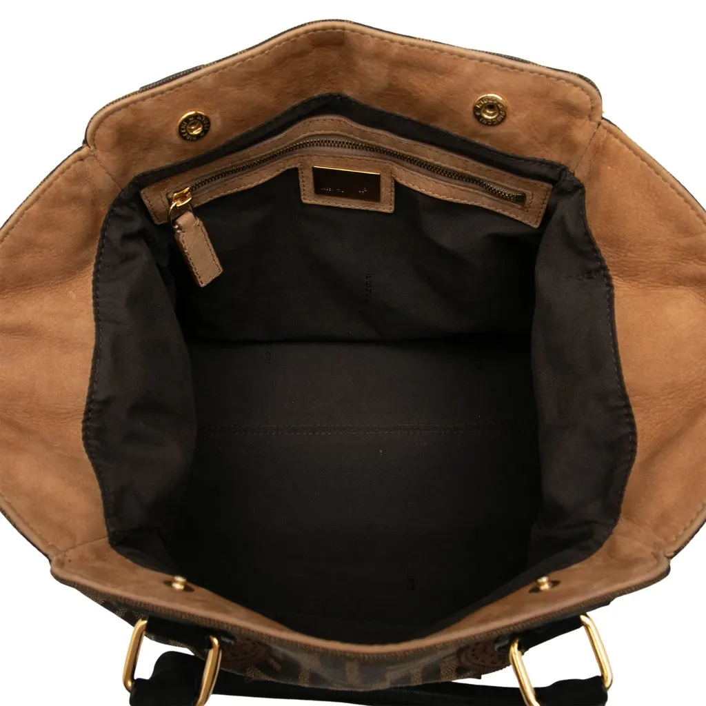 Fendi Zucca Canvas Grommet Etniko Du Jour Tote Brown Very good - Model View
