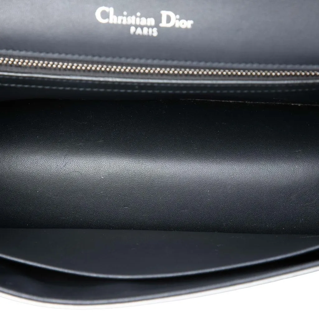 Dior Medium Metallic Patent Microcannage Diorama Flap Silver Leather Good - Model View