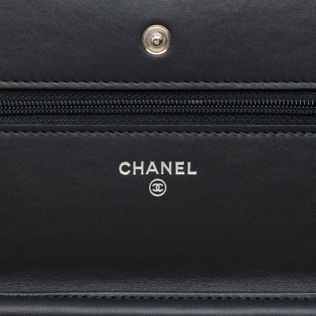 Chanel Paris Dallas CC Quilted Patent Goatskin Wallet on Chain Black Leather Very good - Box View
