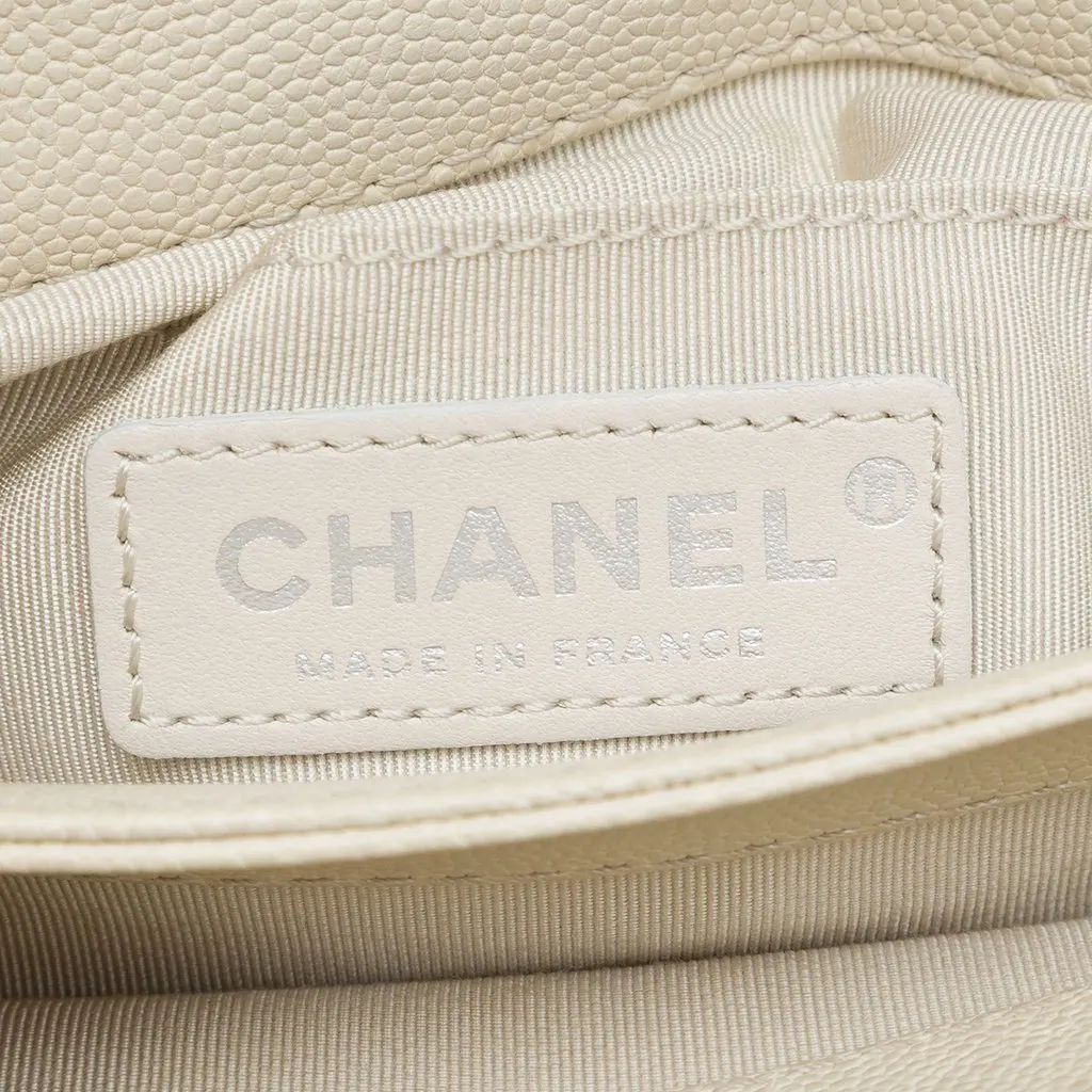 Chanel Small Quilted Caviar Urban Companion Flap White Leather Very good - Box View