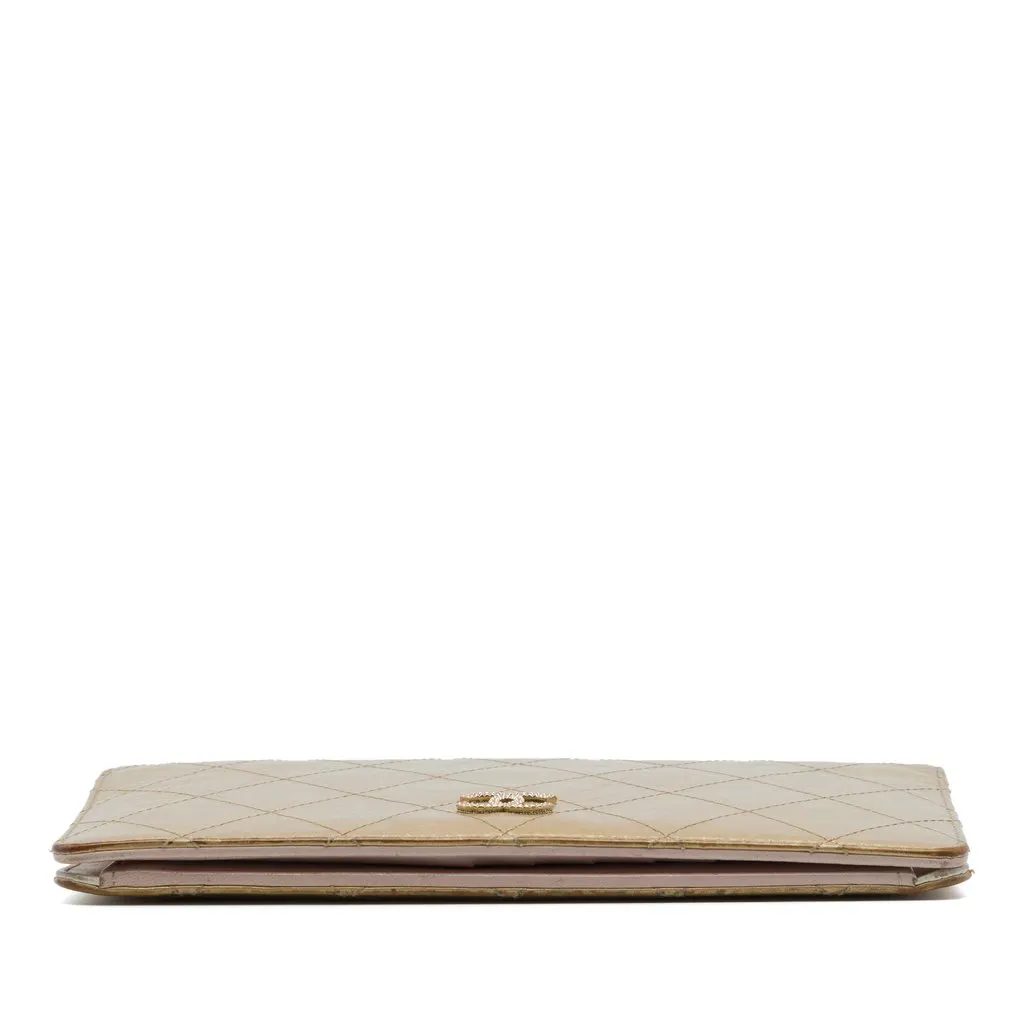 Chanel Quilted Metallic Aged Calfskin Palette Yen Bifold Long Wallet Gold Leather Very good - Inside View