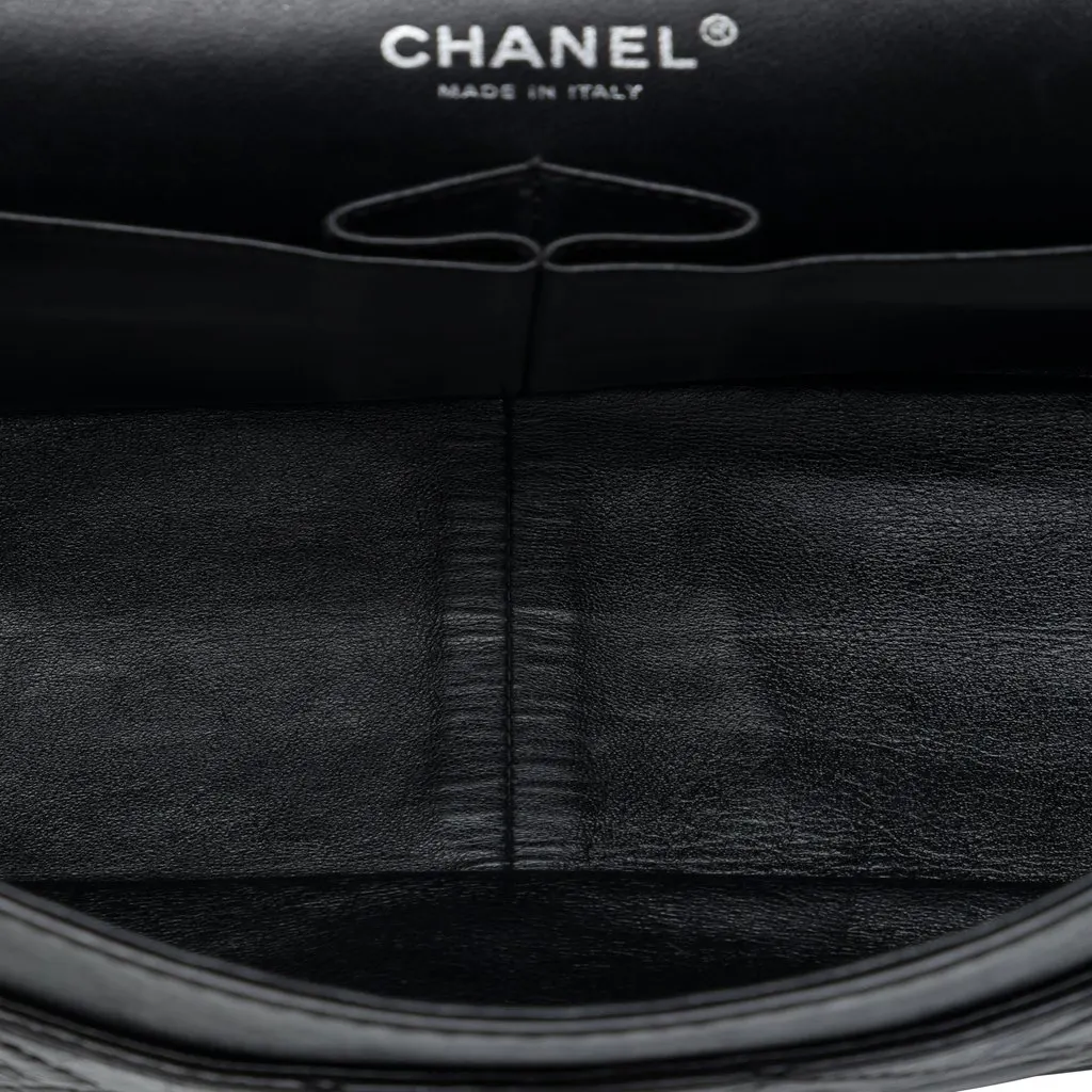 Chanel Quilted Aged Calfskin Reissue 2.55 Double Flap 227 Black Leather Very good - Model View