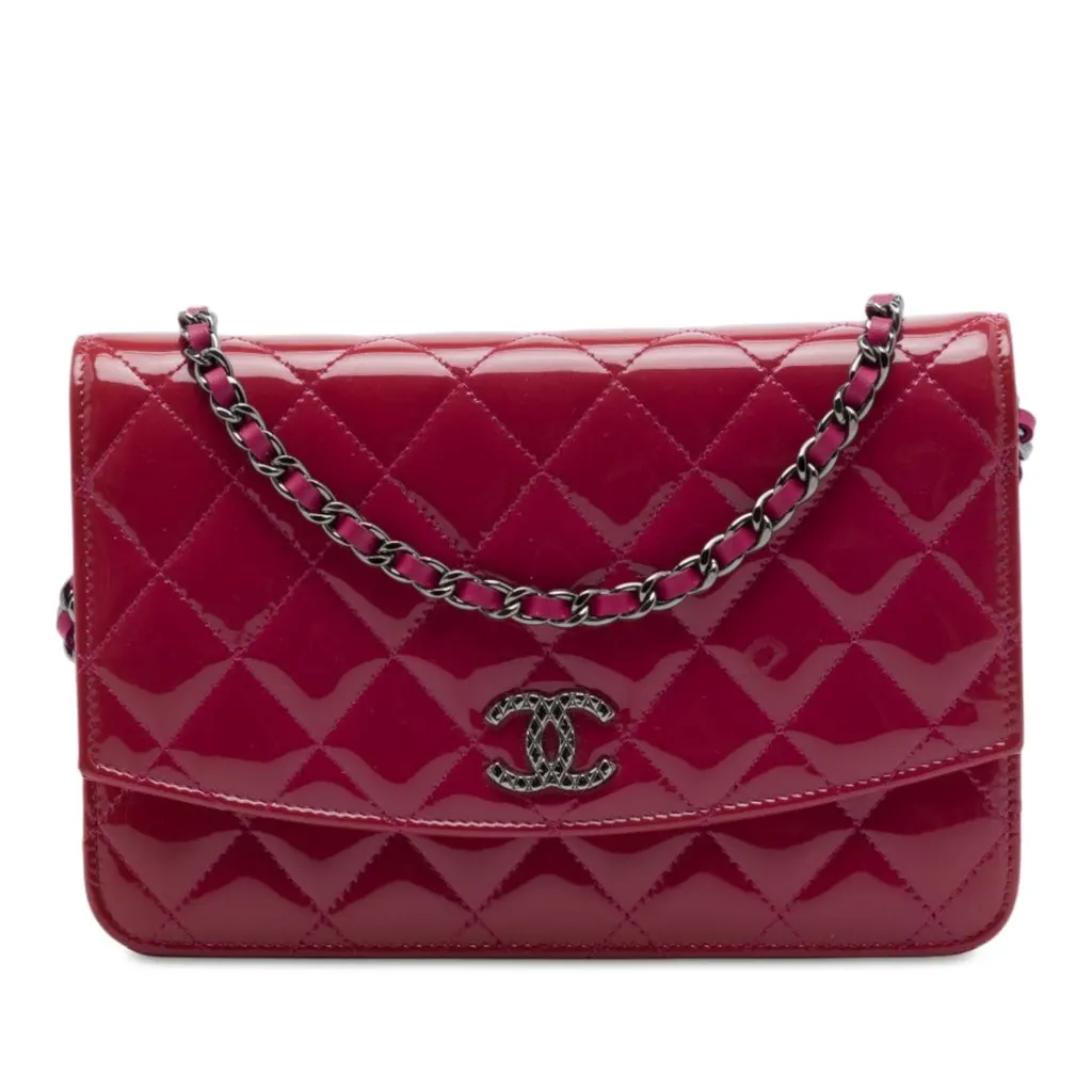 Chanel CC Quilted Patent Brilliant Wallet On Chain Pink Leather Very good - Front View