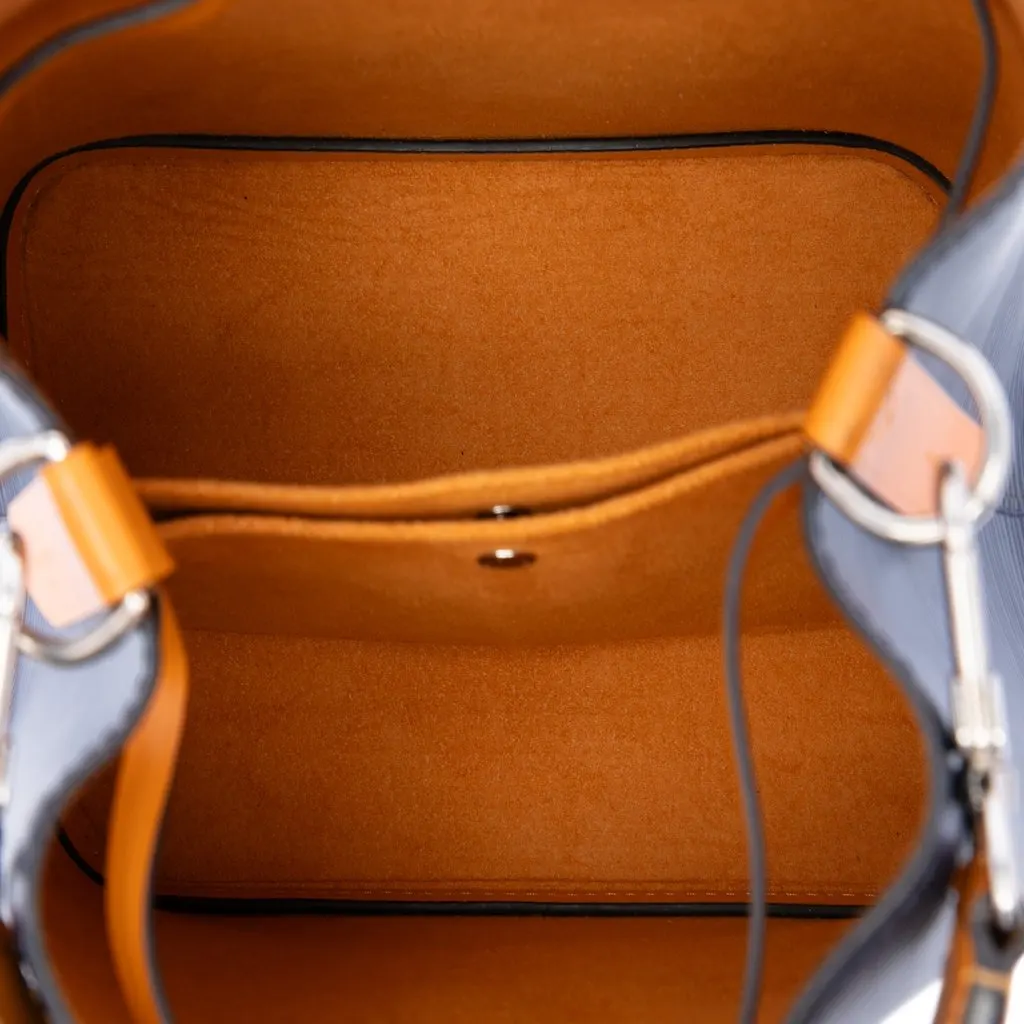 Louis Vuitton Epi Neonoe BB Blue Leather Very good - Model View