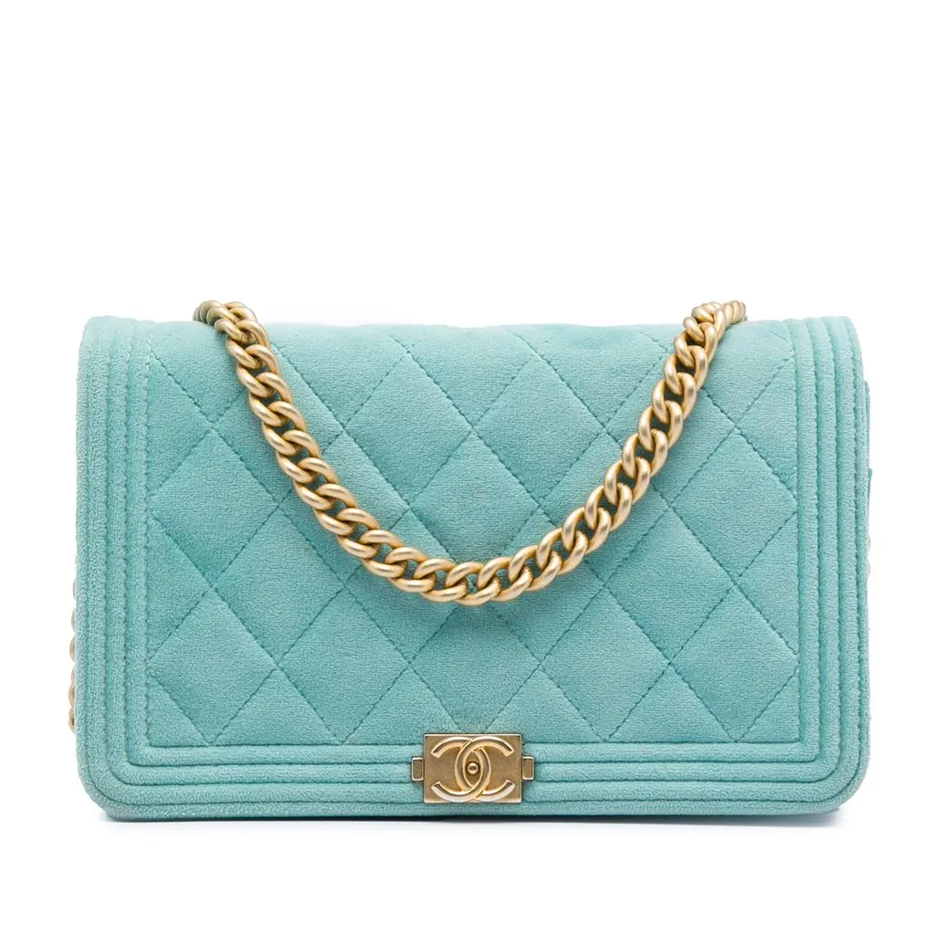 Chanel Quilted Velvet Boy Wallet On Chain Blue Very good - Front View