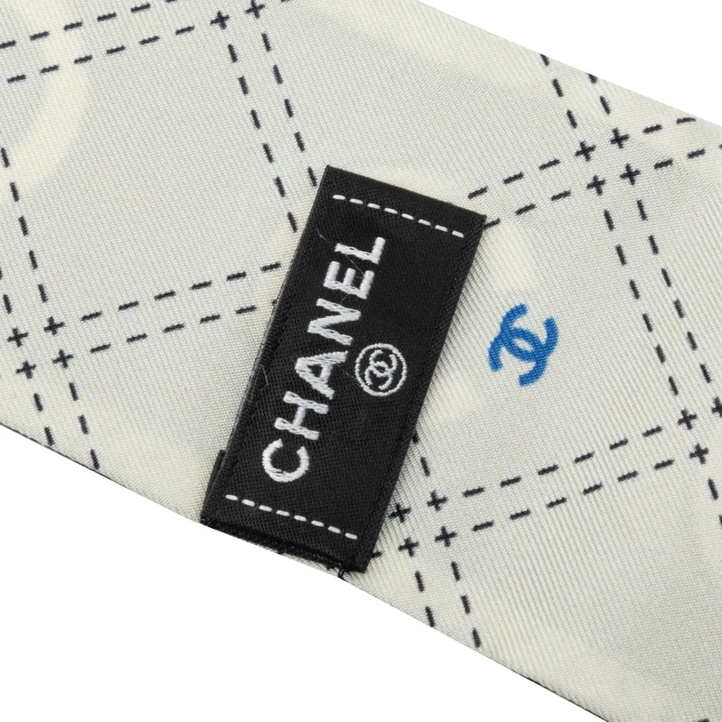 Chanel Coco Print Silk Slim Bandeau Scarf Black Silk Very good - Model View
