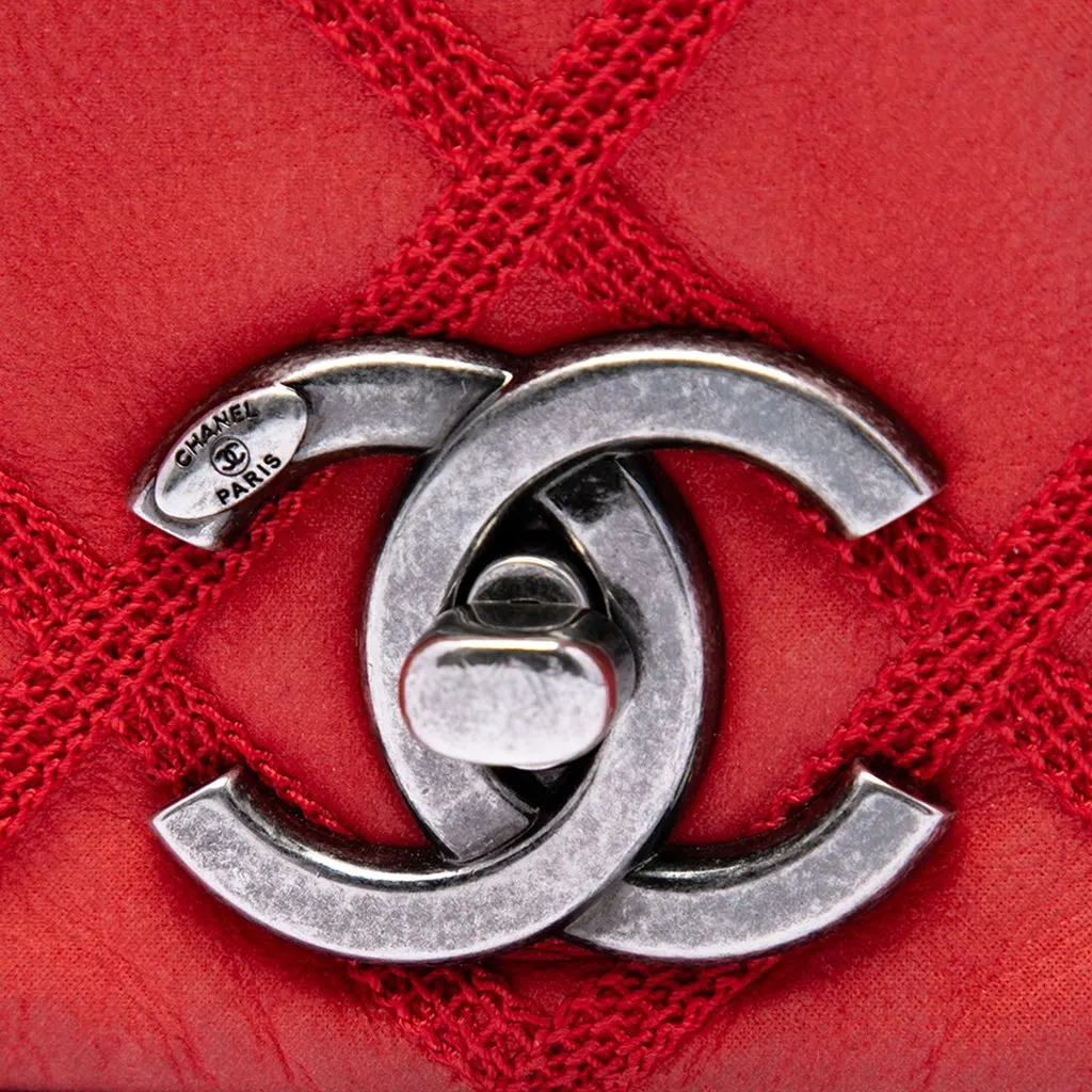 Chanel Small Nubuck Diamond Stitch Chain Flap Red Leather Very good - Box View