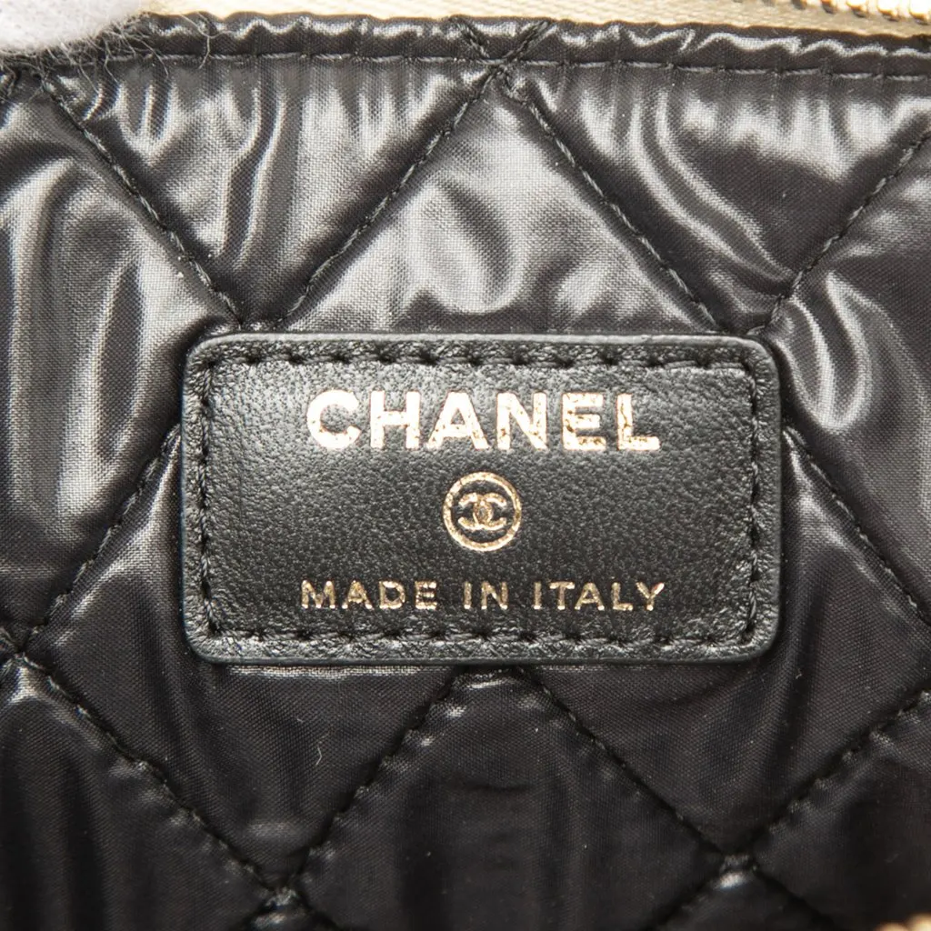 Chanel Medium Quilted Lambskin and Metallic Calfskin Pearl O Case Clutch Black Leather Good - Box View