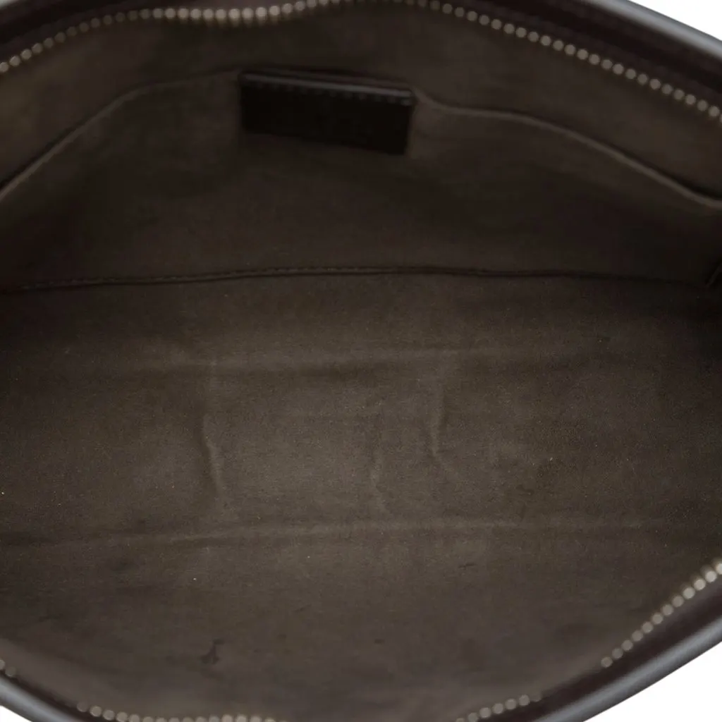 Gucci GG Supreme Web Clutch Beige Canvas Good - Model View