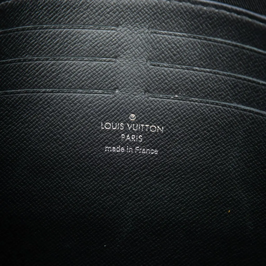 Louis Vuitton Damier Graphite Pixel Pochette Voyage MM MultiColor Very good - Box View