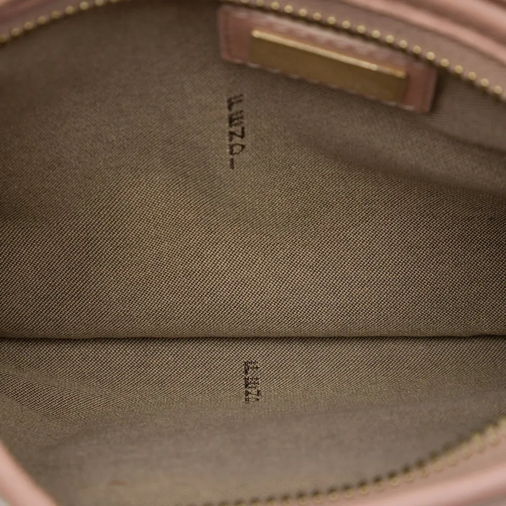 Fendi Canvas Zucca Borsa Tape Crossbody Beige Canvas Very good - Model View