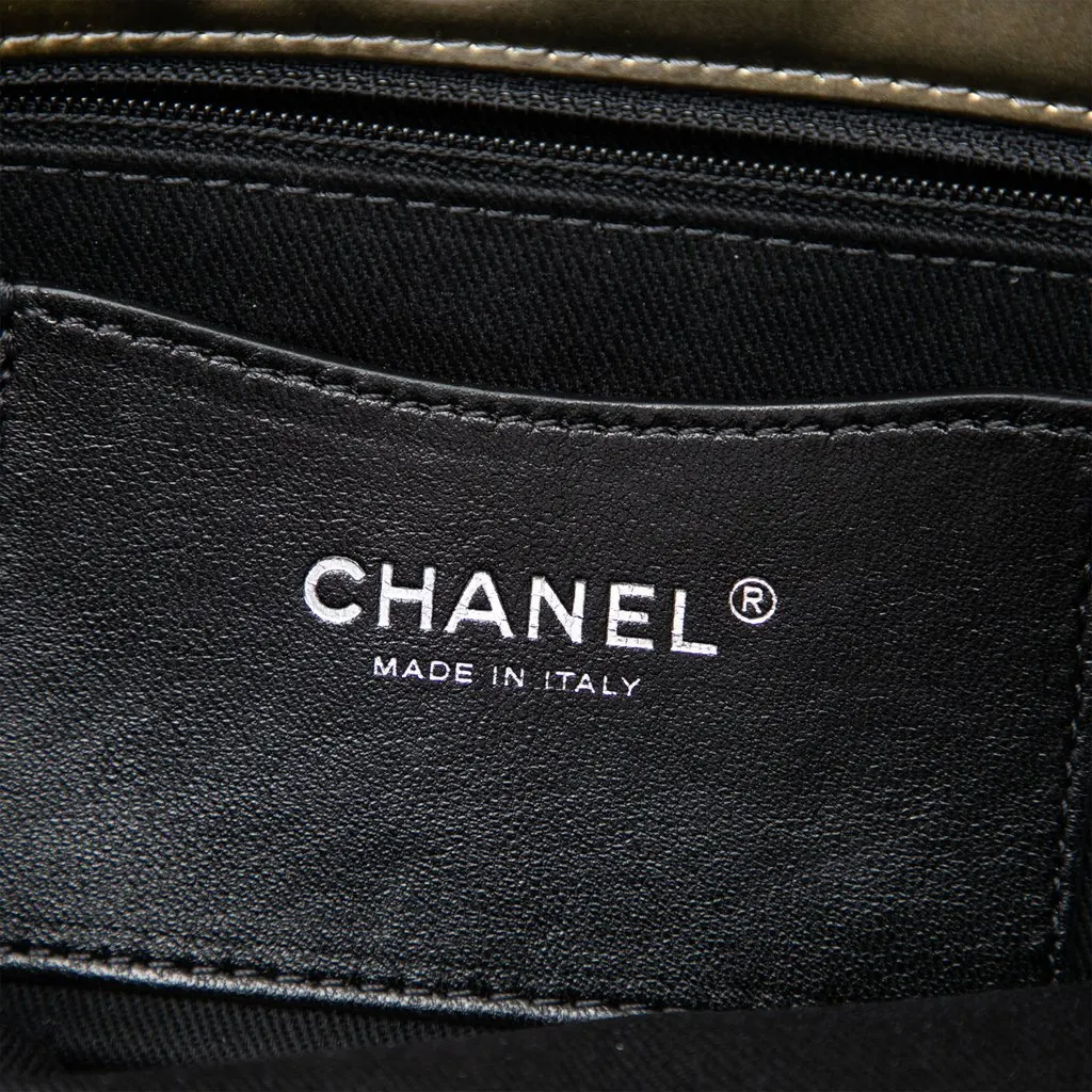 Chanel Medium Patent Ombre Just Mademoiselle Bowling Bag Green Leather Very good - Box View