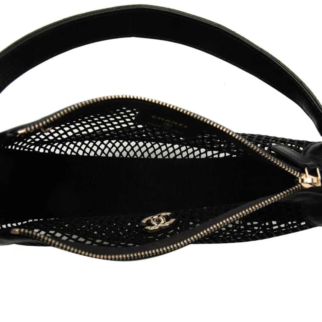 Chanel CC Mesh and Quilted Shiny Lambskin Chain Hobo Black Very good - Model View