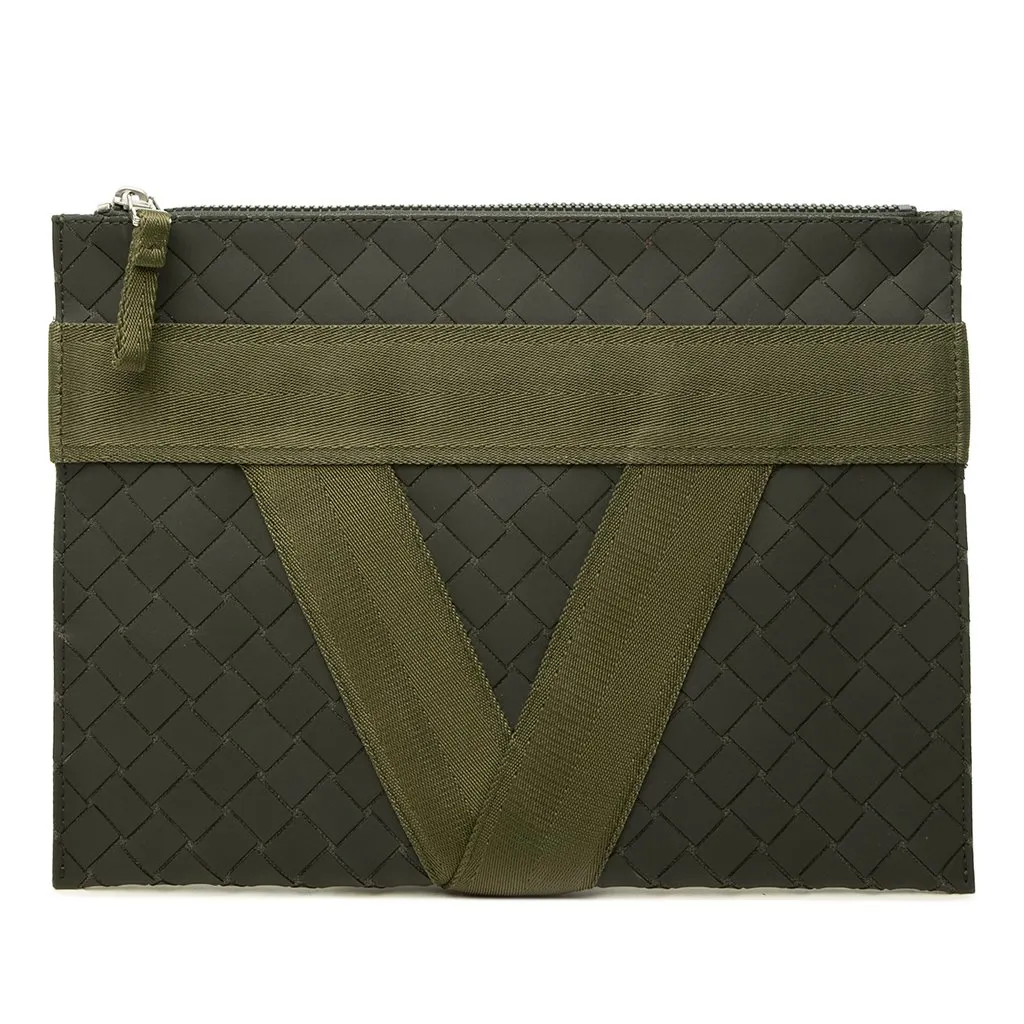 Bottega Veneta Rubber Intreccio Buffer Clutch Green Polyester Very good - Front View