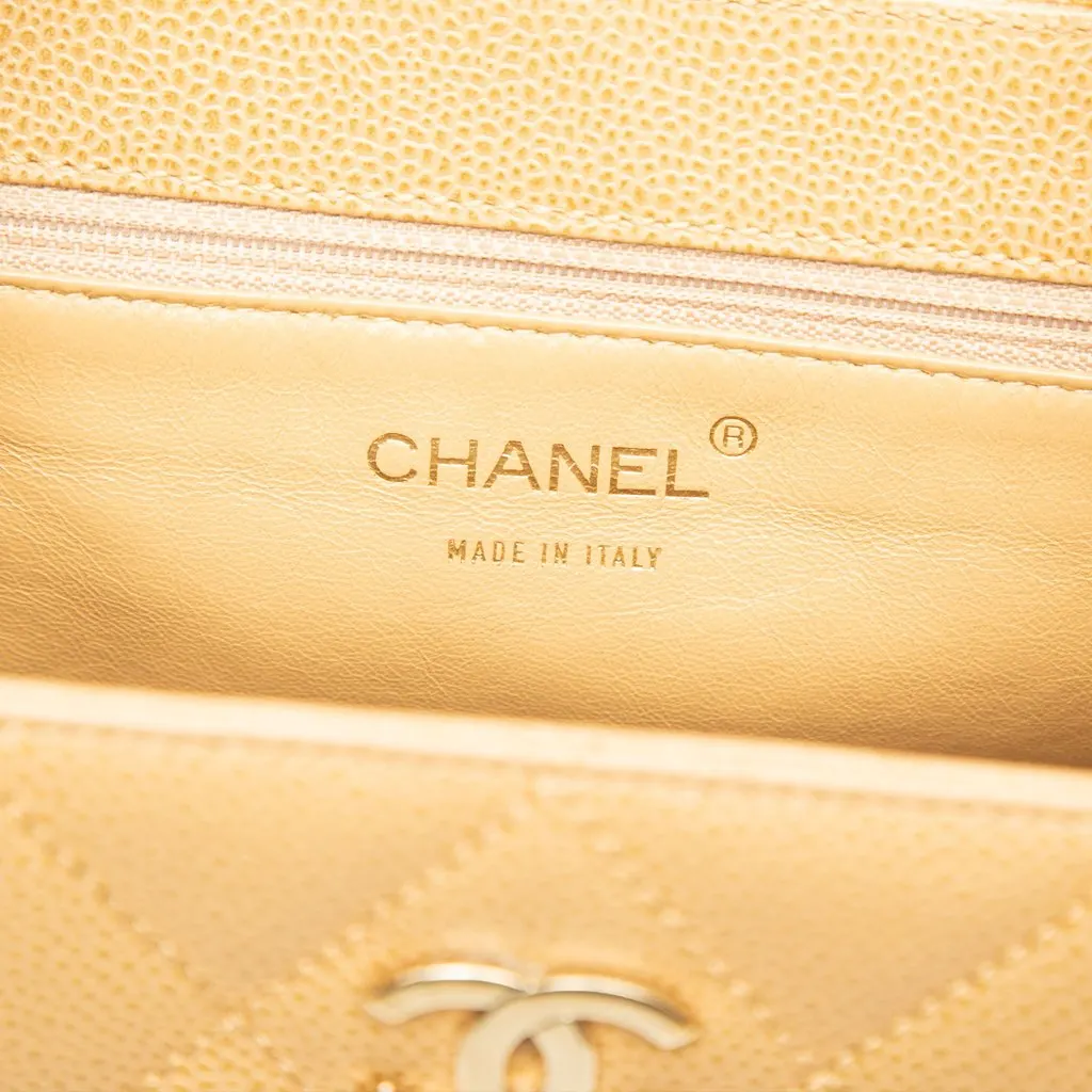 Chanel CC Quilted Caviar Tote Beige Leather Very good - Box View