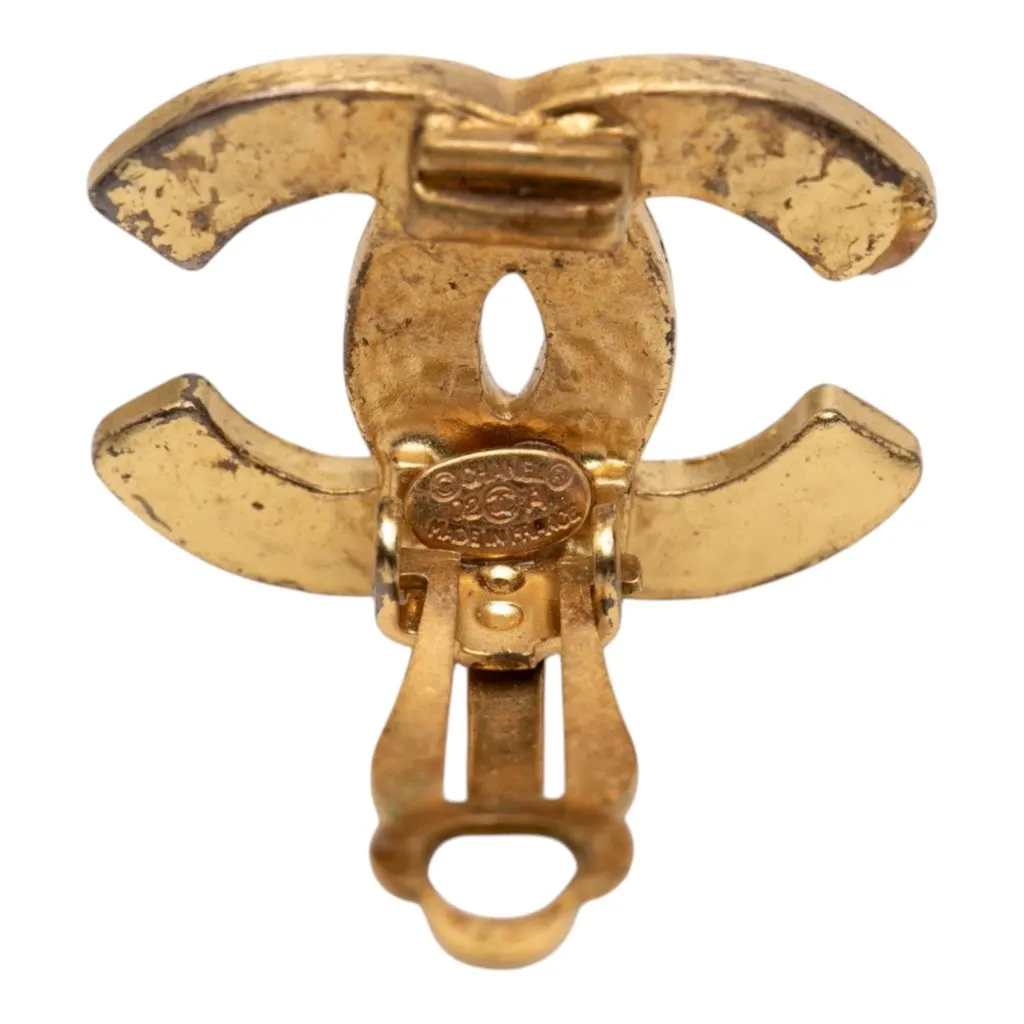 Chanel CC Enamel and Gold Plated Clip On Earrings Black Very good - Inside View