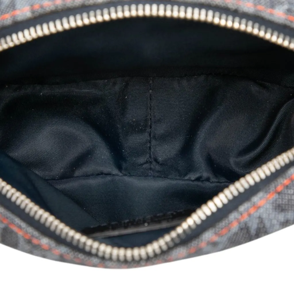 Dior Oblique Denim Flight Coin Pouch Blue Very good - Model View