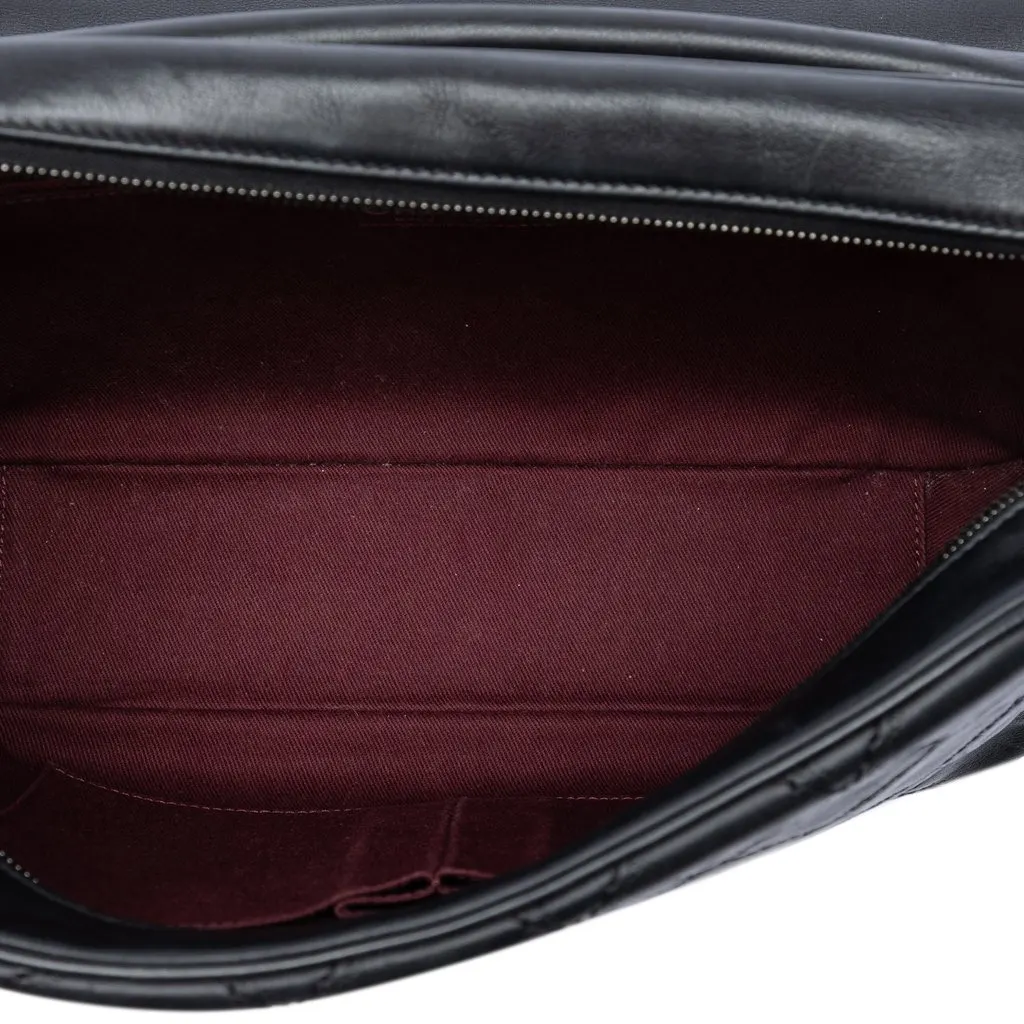 Chanel Paris Edinburgh Jumbo Quilted Calfskin Coco Sporran Flap Black Leather Very good - Model View