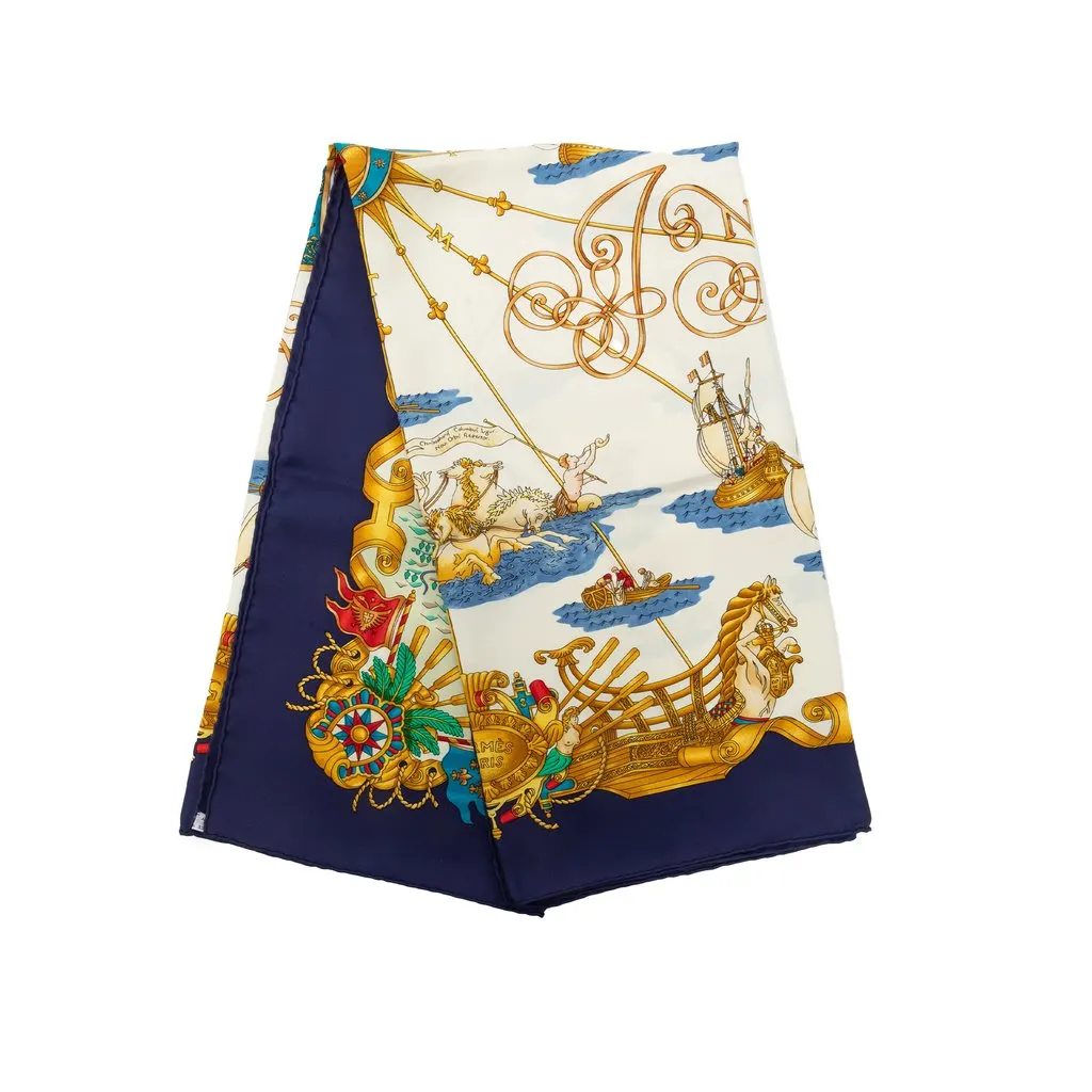 Hermès Voiles de Lumiere Silk Scarf 90 White Silk Very good - Front View