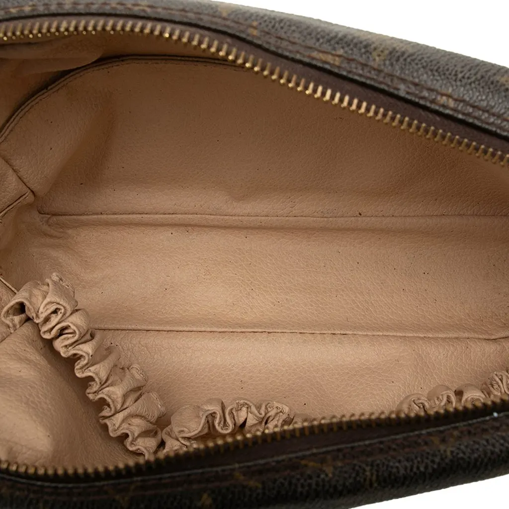 Louis Vuitton Monogram Trousse Toilette 23 Brown Canvas Very good - Model View
