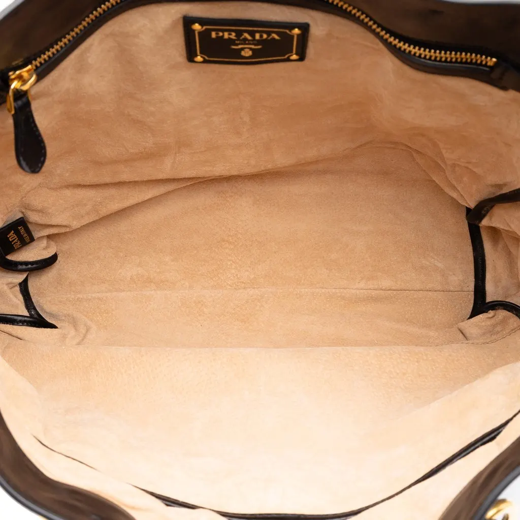 Prada Soft Calf Tote Black Leather Very good - Model View