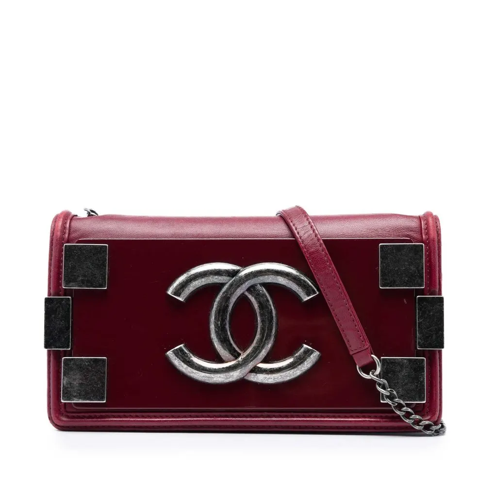 Chanel Lambskin and Acrylic Boy Brick Horizontal Flap Red Leather Good - Front View